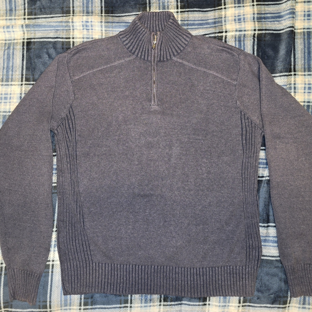 G.H. Bass & Co. Gray Quarter Zip Sweater